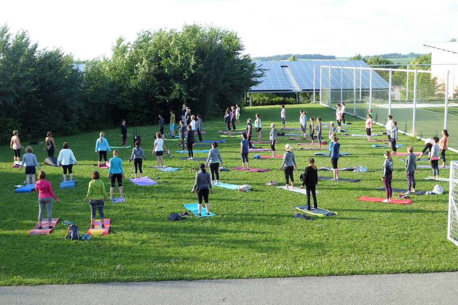 Yoga im Freien übertraf die Erwartungen