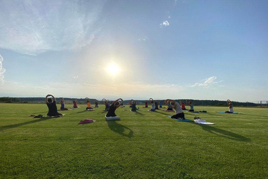 Sundown Yoga – in der Natur